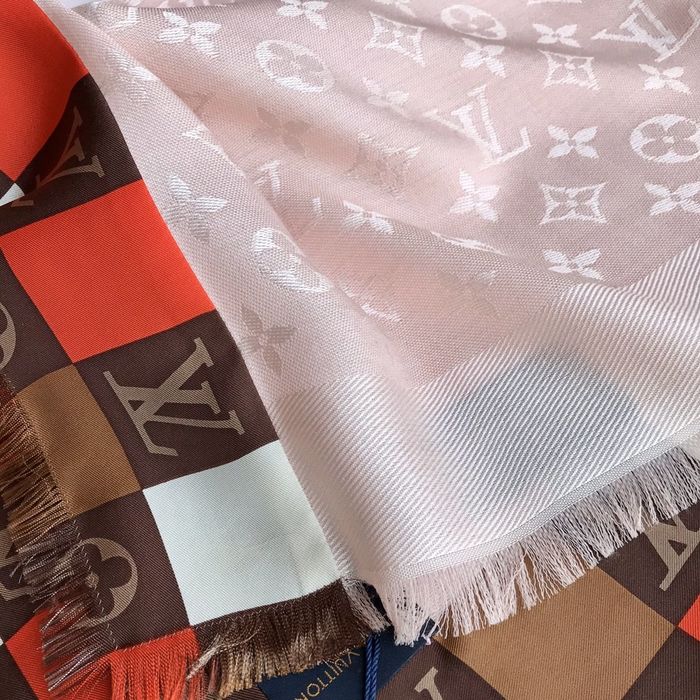 Louis Vuitton Scarf LV00127